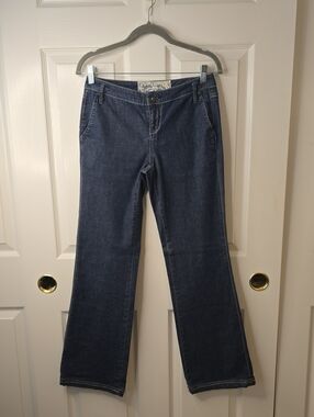 WHBM Blanc Women’s Dark Wash Flare Leg  Jeans Size 0